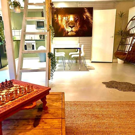 Jungle Style Lodge With Jacuzzi ,Sauna And Garden Near Amsterdam Vijfhuizen المظهر الخارجي الصورة