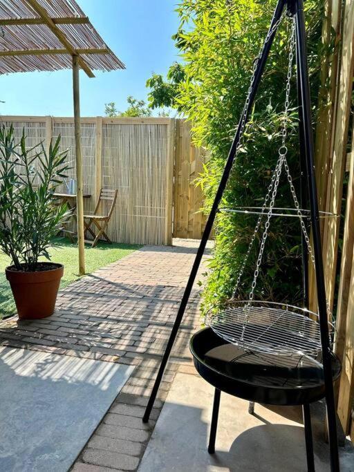 Jungle Style Lodge With Jacuzzi ,Sauna And Garden Near Amsterdam Vijfhuizen المظهر الخارجي الصورة